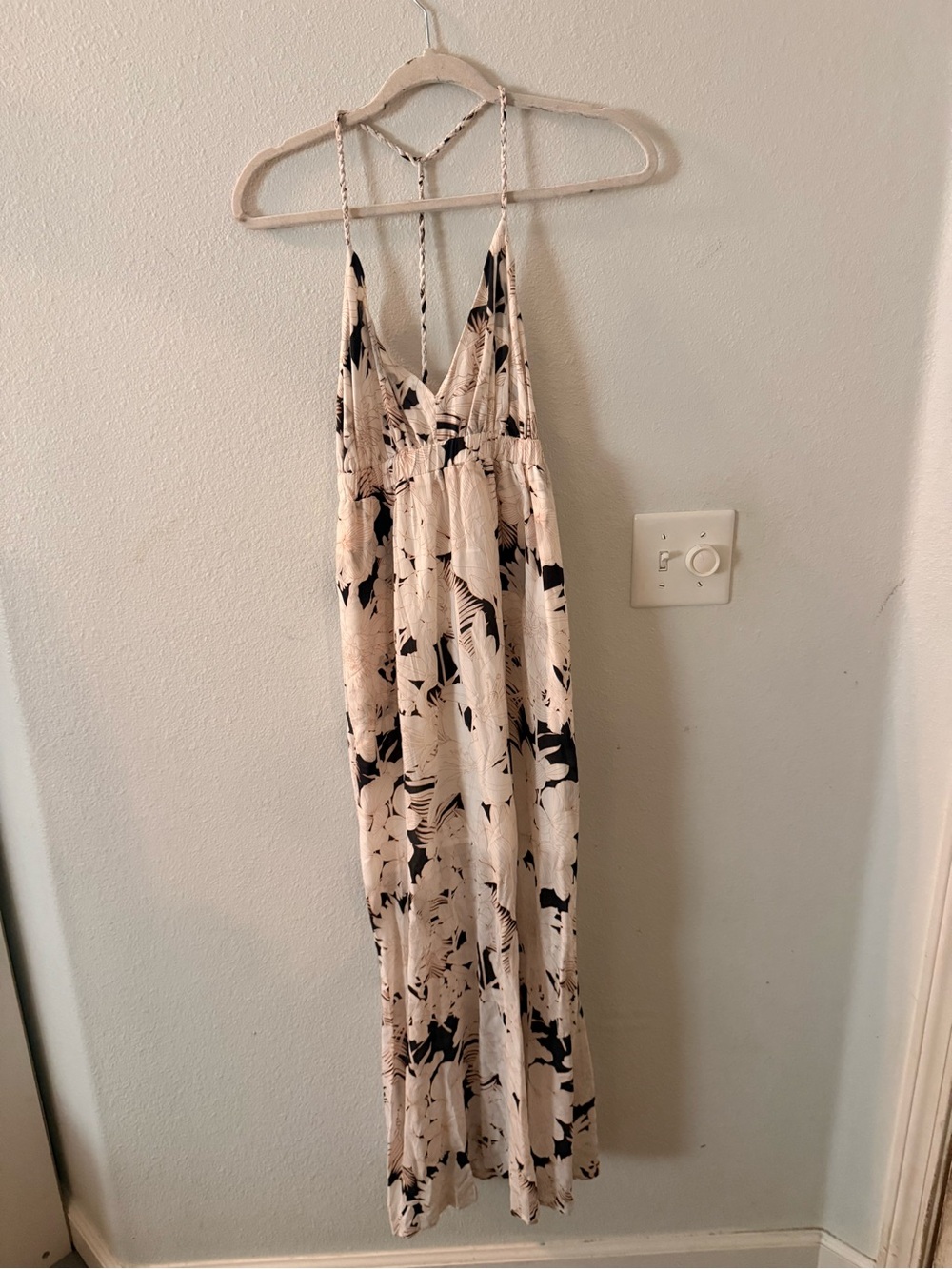 Forever 21 Cream and Black Floral Maxi Dress with Spaghetti Straps